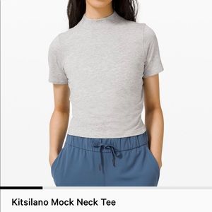 Grey T-shirt lululemon